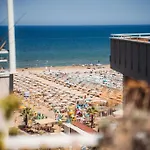 - Seafront * Римини