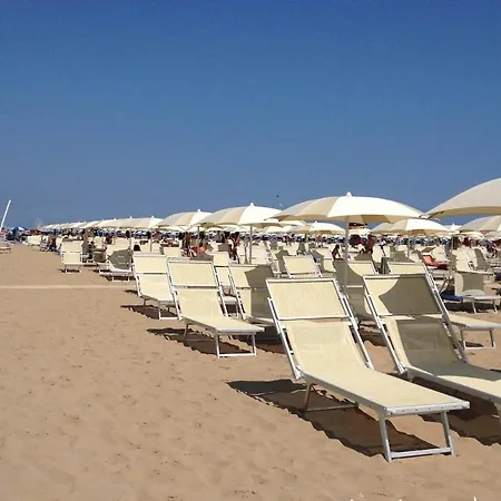 Frontemare Apartment *