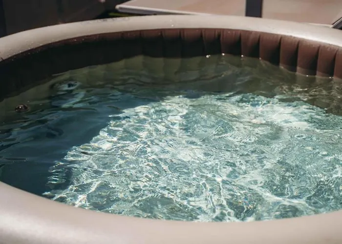 Frontemare Apartman *